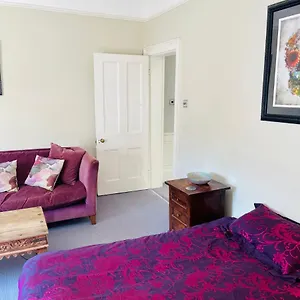 beautiful-private-2-bedroom-suite-in-mansion-home.brighton-hotels-england.com/